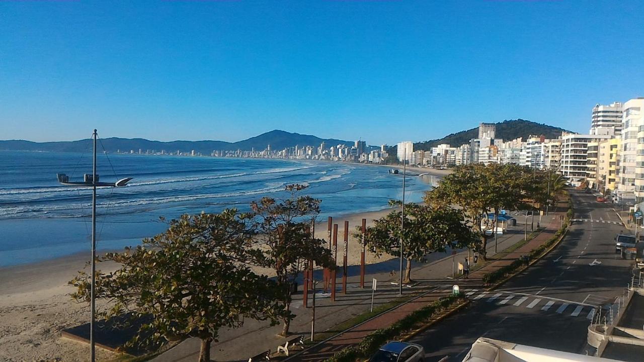 Apartamento De Cobertura Frente Para O Mar Itapema Exterior photo
